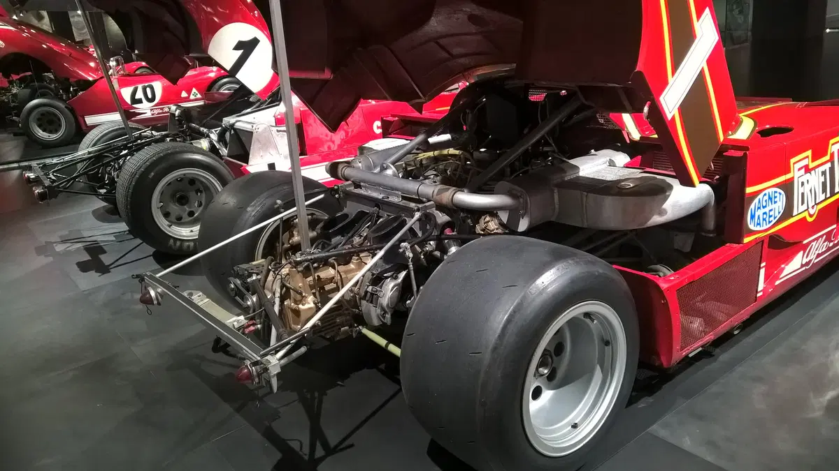 Museo Alfa Romeo: 10 "segreti" da non perdere, dalla 33 Stradale alla 155 DTM (19)