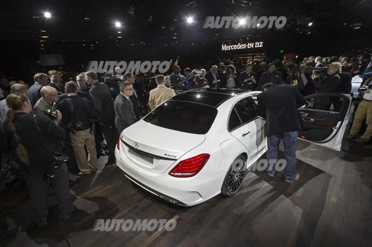 Zetsche: «La nuova Mercedes-Benz Classe C è la migliore di sempre. Ecco perché» (11)