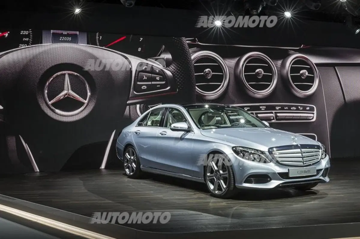 Zetsche: «La nuova Mercedes-Benz Classe C è la migliore di sempre. Ecco perché» (13)