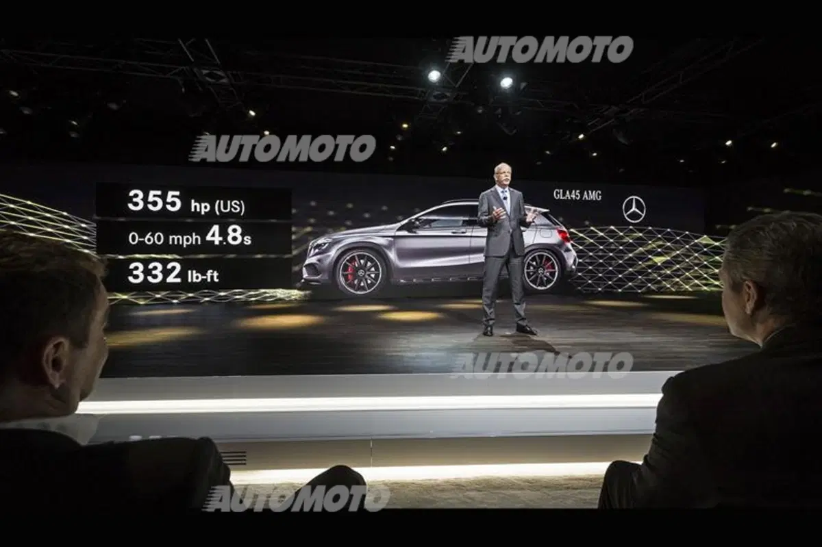 Zetsche: «La nuova Mercedes-Benz Classe C è la migliore di sempre. Ecco perché» (16)
