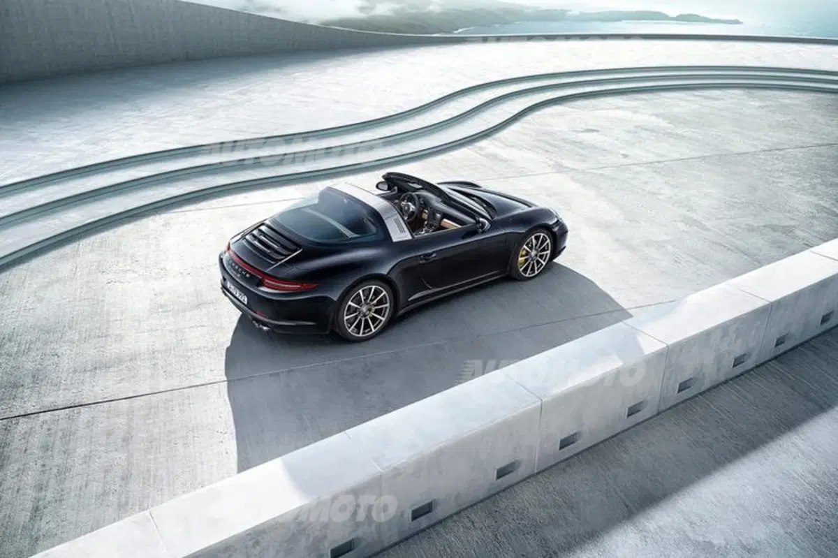 Nuova Porsche 911 Targa: ritorno alle origini (6)