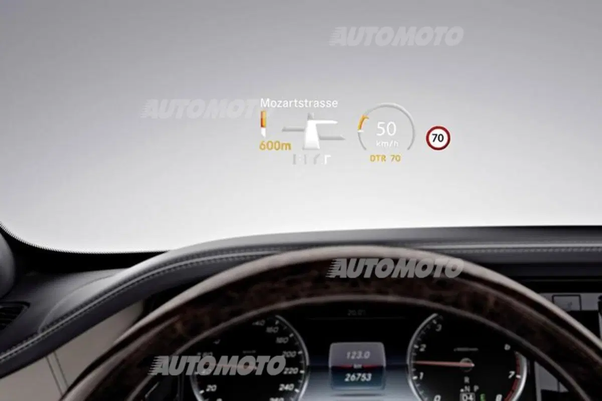 Nuova Mercedes-Benz Classe S 600: cuore a 12 cilindri (9)