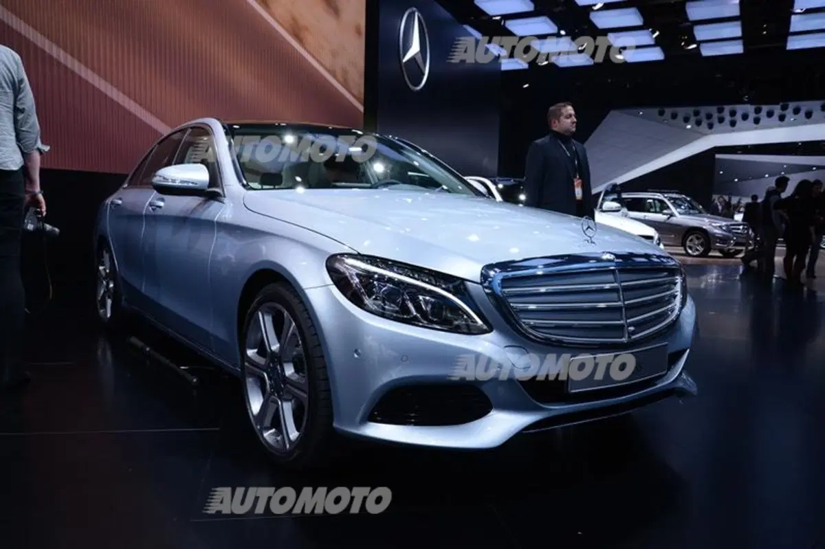 Mercedes-Benz al Salone di Detroit 2014 (2)