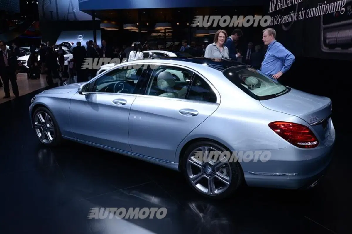 Mercedes-Benz al Salone di Detroit 2014 (4)