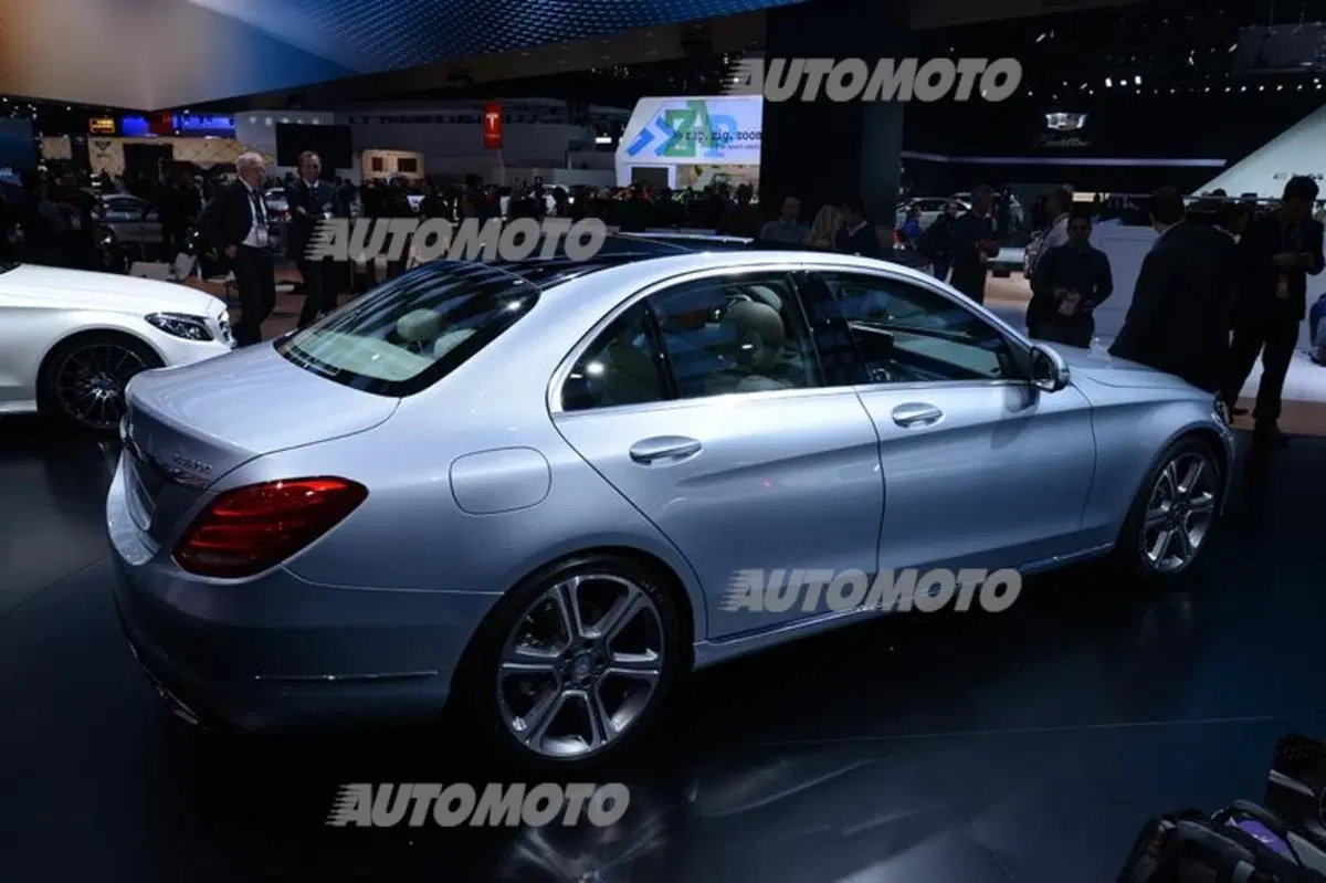 Mercedes-Benz al Salone di Detroit 2014 (5)
