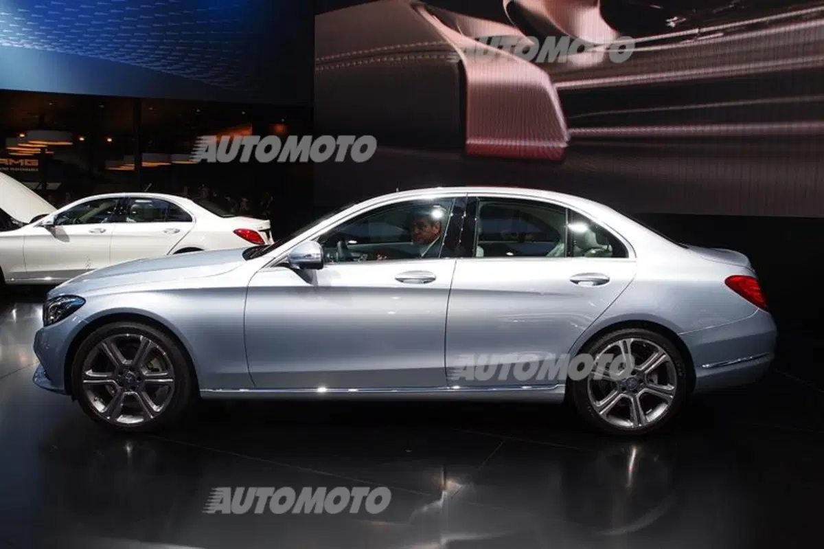 Mercedes-Benz al Salone di Detroit 2014 (10)
