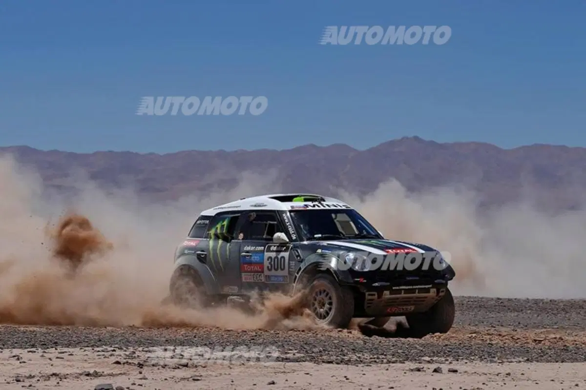Dakar 2014, tappa 9. Terza vittoria di Peterhansel (Mini All4), ora più vicino a Roma (2)