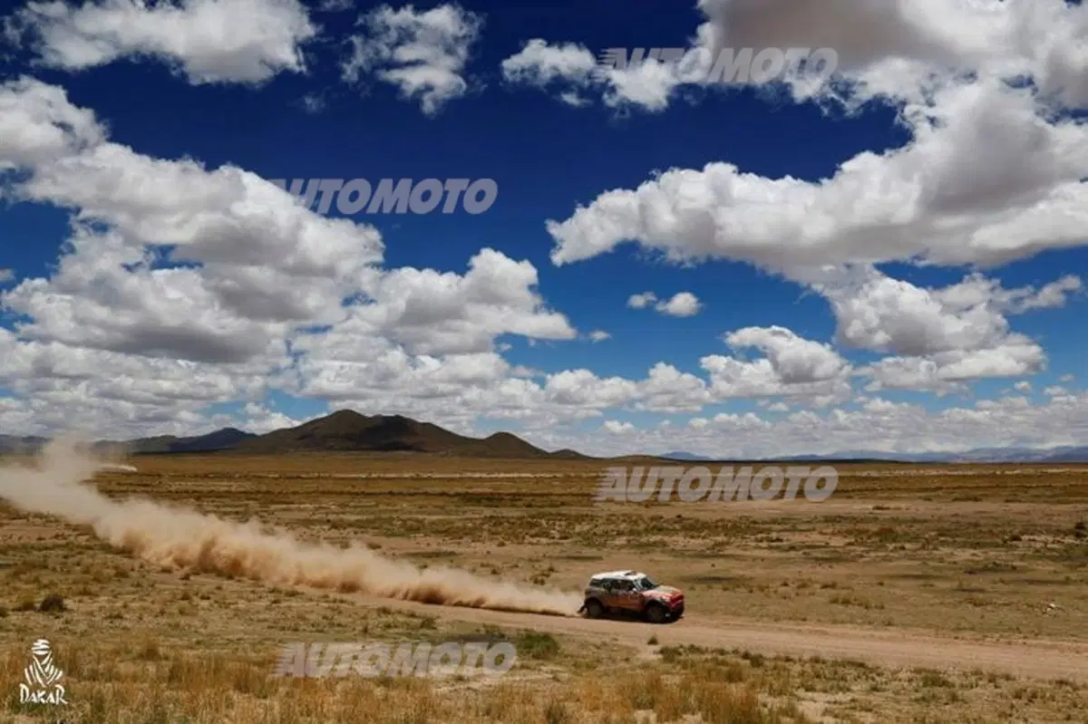 Dakar 2014, tappa 9. Terza vittoria di Peterhansel (Mini All4), ora più vicino a Roma (5)