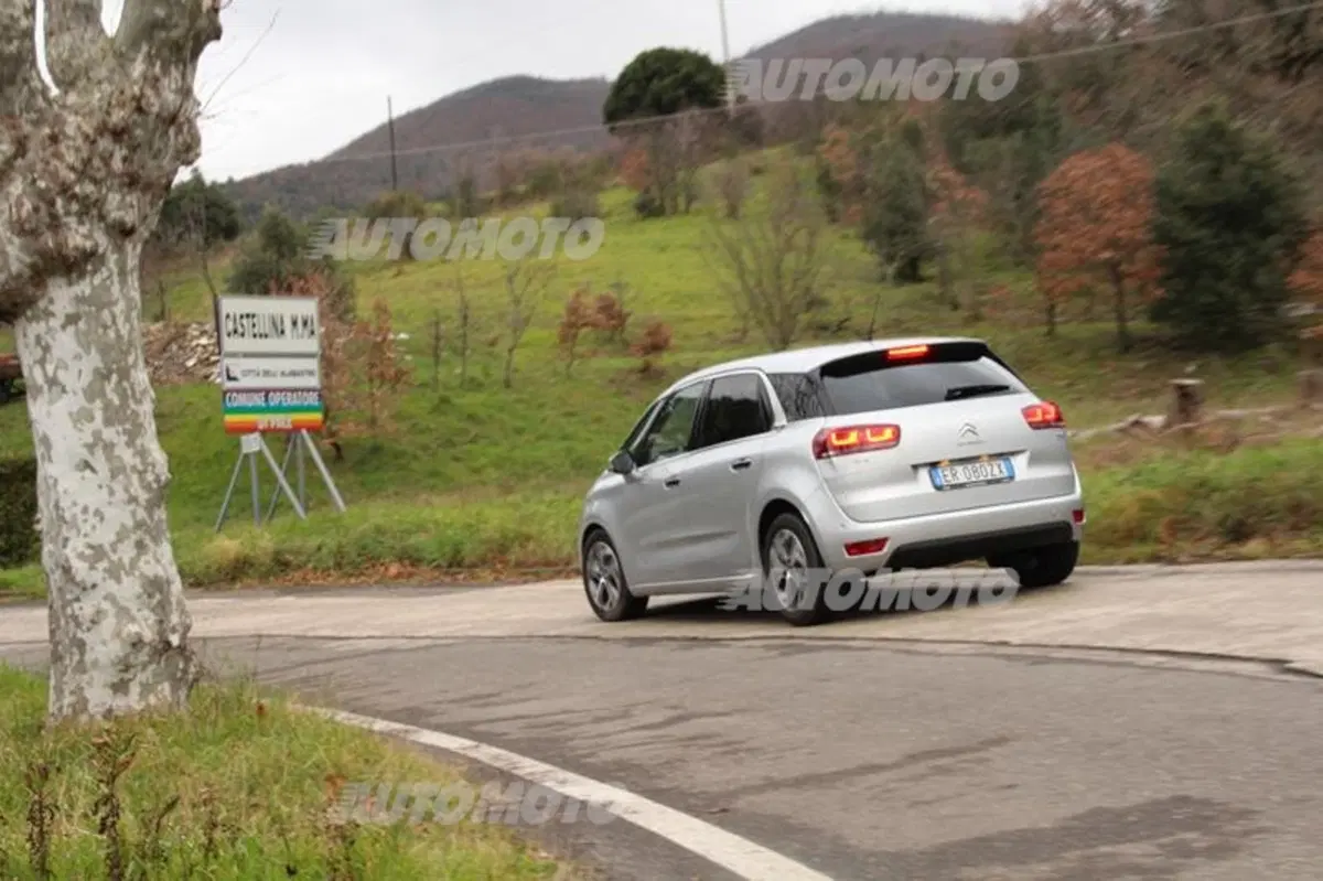 Citroen C4 Picasso 1.6 e-HDi ETG6 (2)