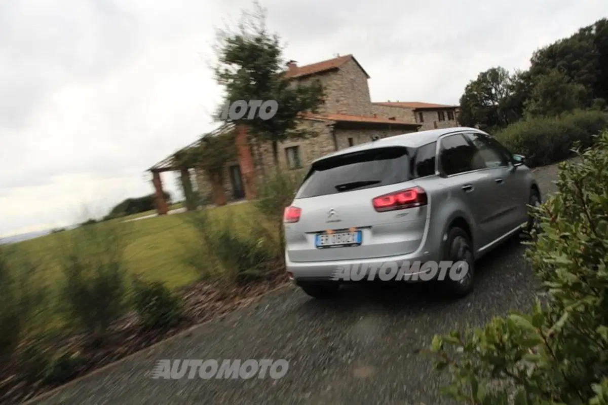 Citroen C4 Picasso 1.6 e-HDi ETG6 (4)