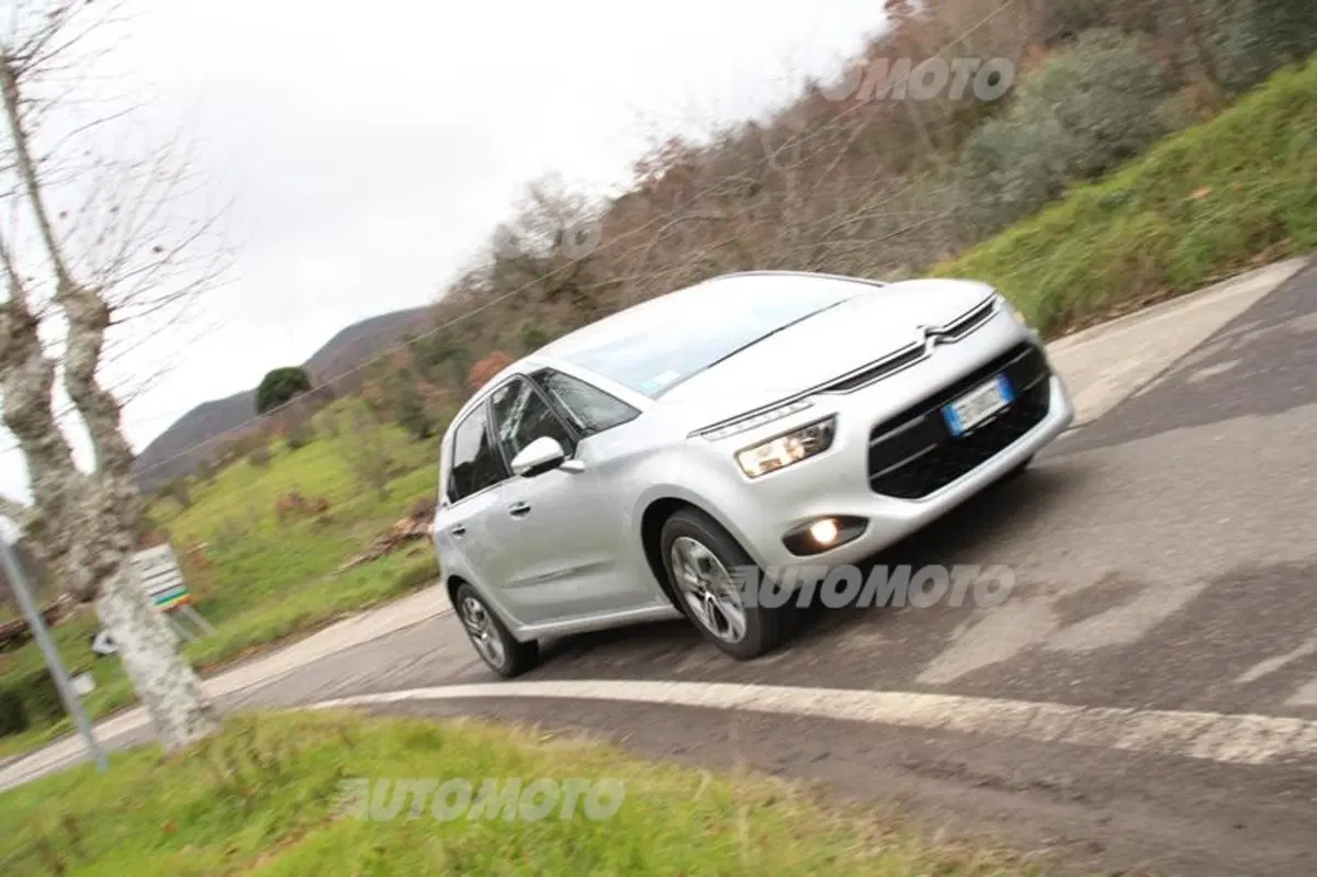 Citroen C4 Picasso 1.6 e-HDi ETG6 (7)