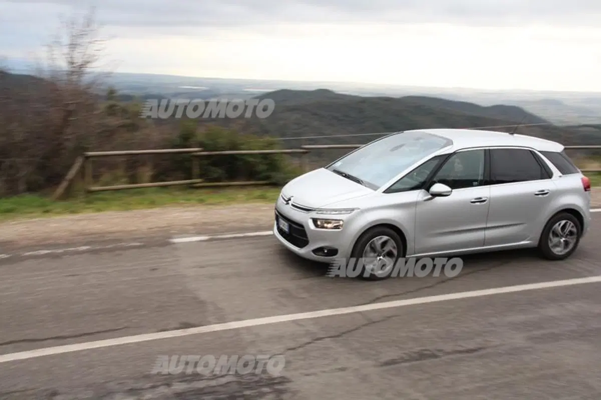 Citroen C4 Picasso 1.6 e-HDi ETG6 (8)