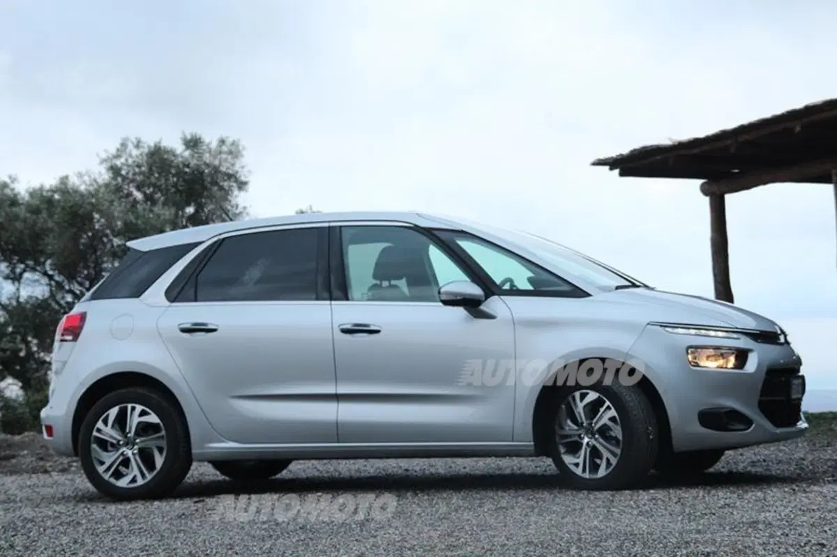 Citroen C4 Picasso 1.6 e-HDi ETG6 (22)