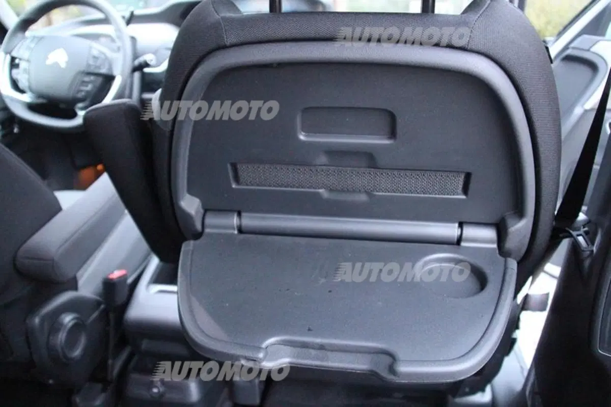 Citroen C4 Picasso 1.6 e-HDi ETG6 (38)