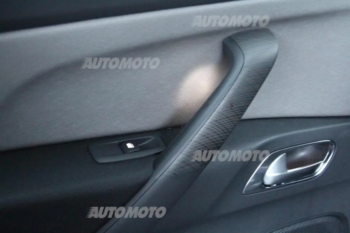 Citroen C4 Picasso 1.6 e-HDi ETG6 (42)