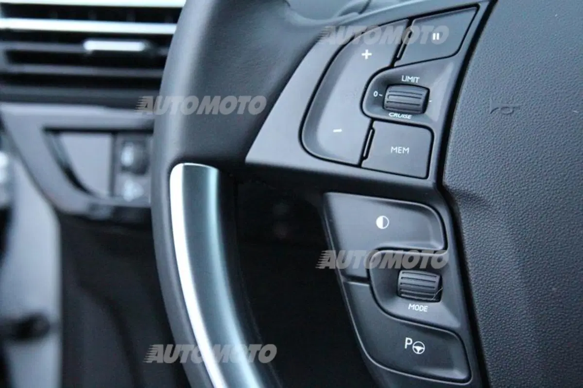 Citroen C4 Picasso 1.6 e-HDi ETG6 (44)