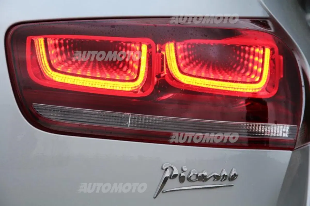 Citroen C4 Picasso 1.6 e-HDi ETG6 (63)