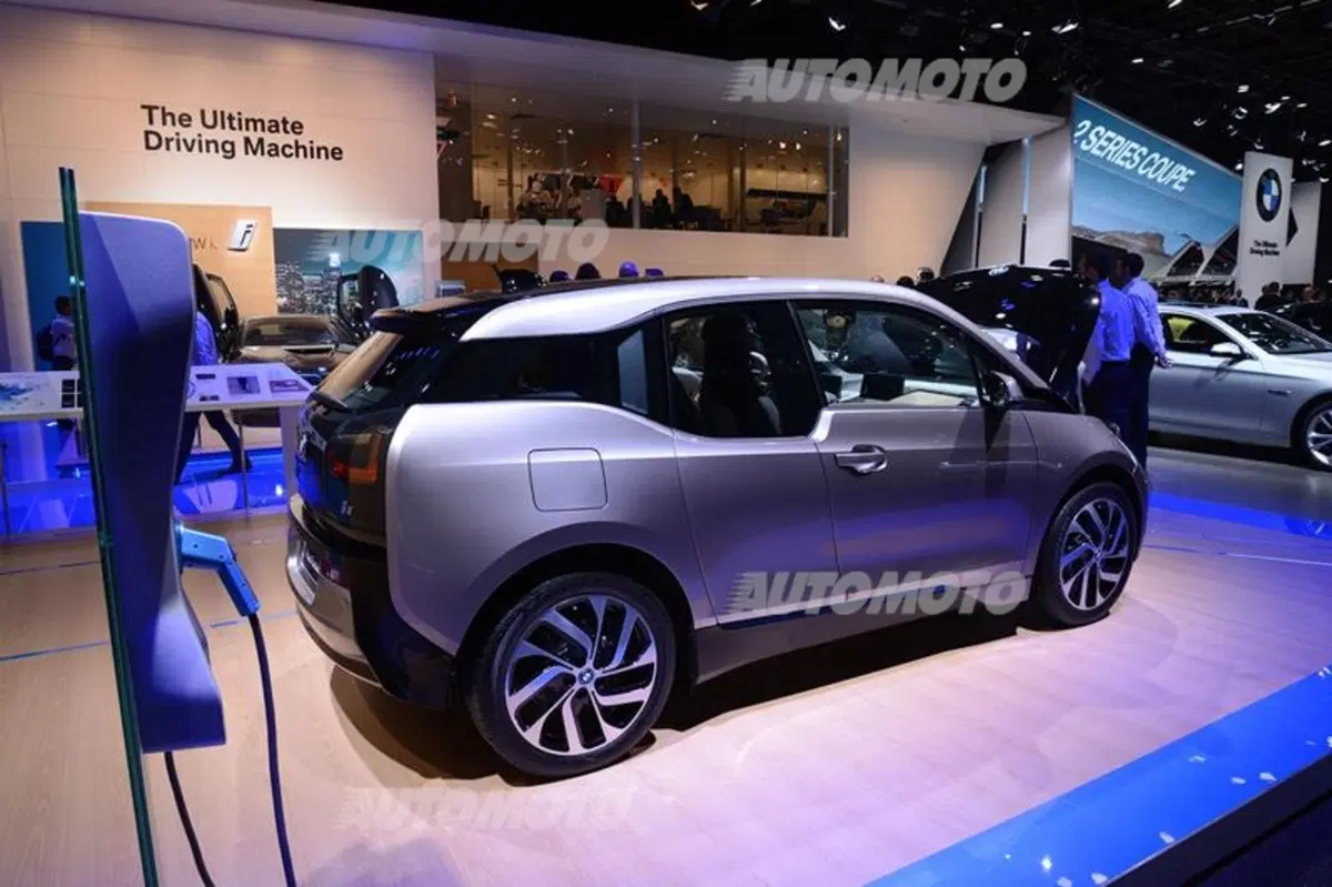 BMW al Salone di Detroit 2014 (22)