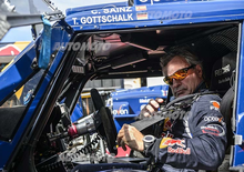 Dakar 2014, tappa 10. “Peter”-“Nani”, duello-spettacolo. Sainz si ritira