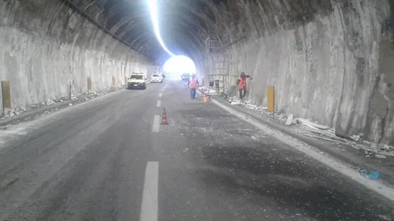 Finita la Salerno-Reggio Calabria: sar&agrave; la prima per "auto senza pilota"
