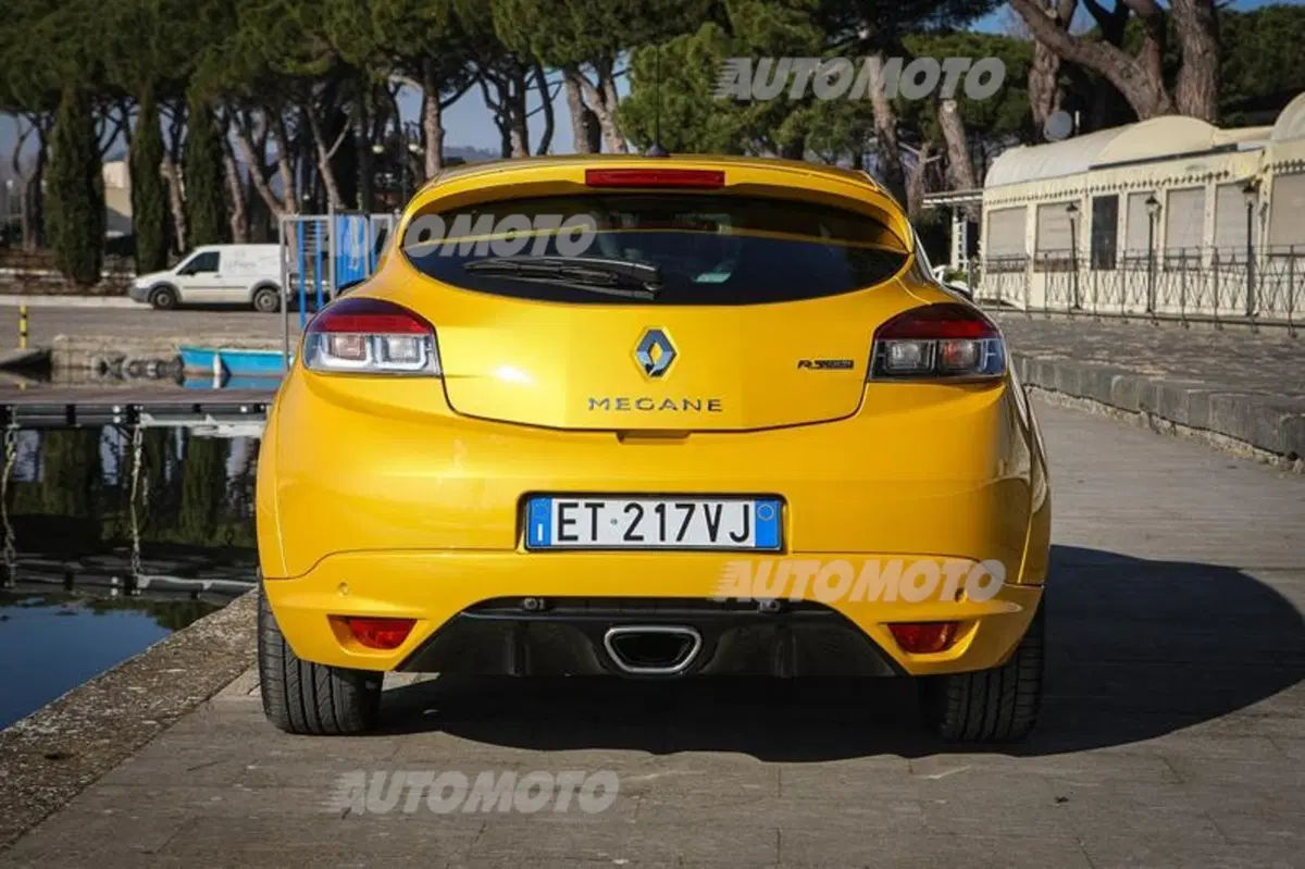 Fontana Giusti: «La Renault Mégane 2014 ha tecnologia da F1» (13)