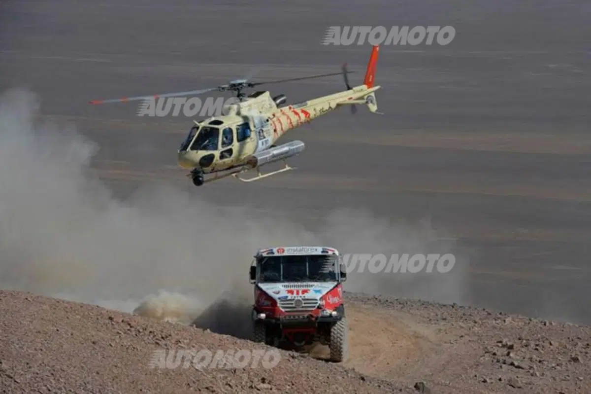Dakar 2014, tappa 12. Cardiopalmo! Vincono Despres e Peterhansel. Barreda è KO (2)