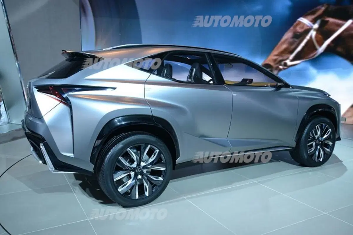 Lexus al Salone di Detroit 2014 (18)