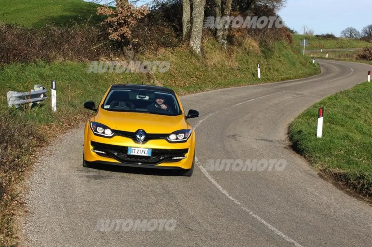 Renault Mégane 1.2 TCe 130 CV (13)