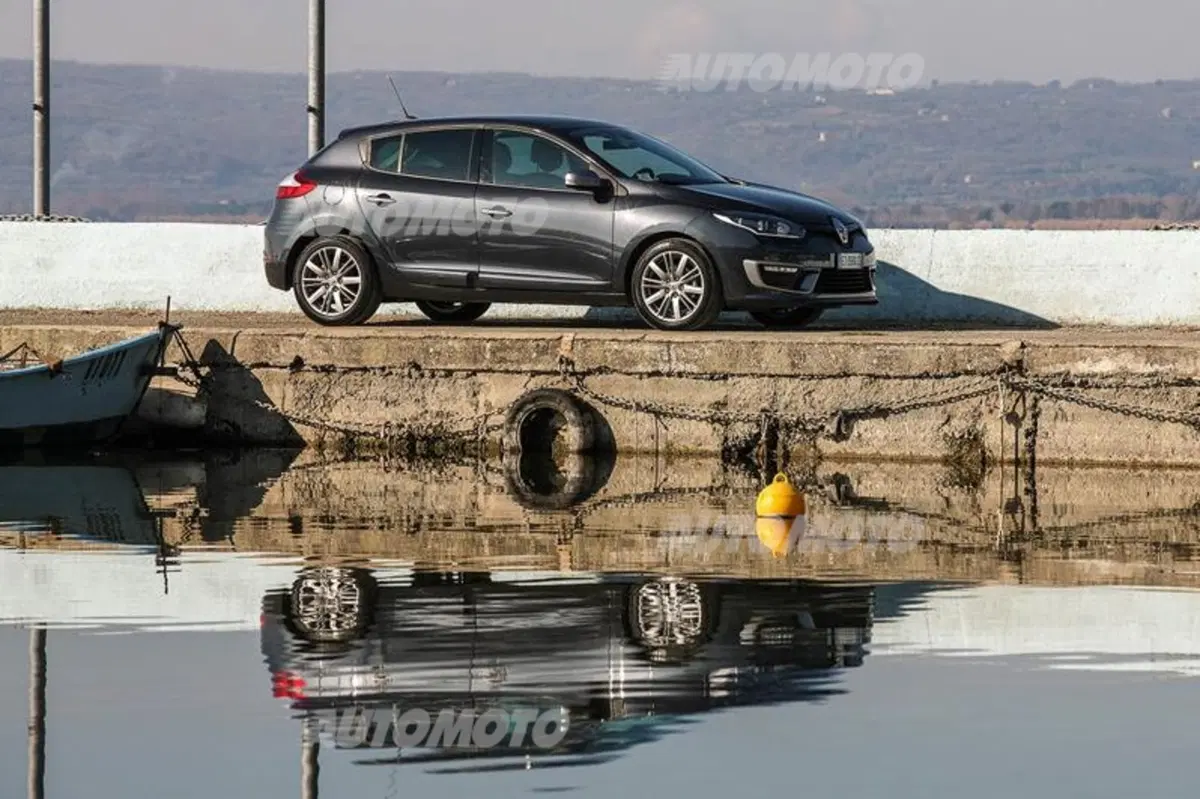 Renault Mégane 1.2 TCe 130 CV (24)