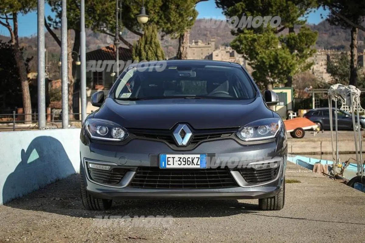 Renault Mégane 1.2 TCe 130 CV (25)