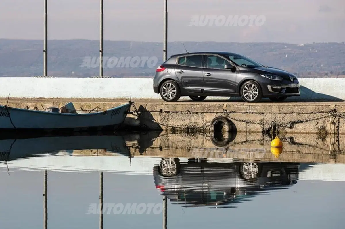 Renault Mégane 1.2 TCe 130 CV (29)