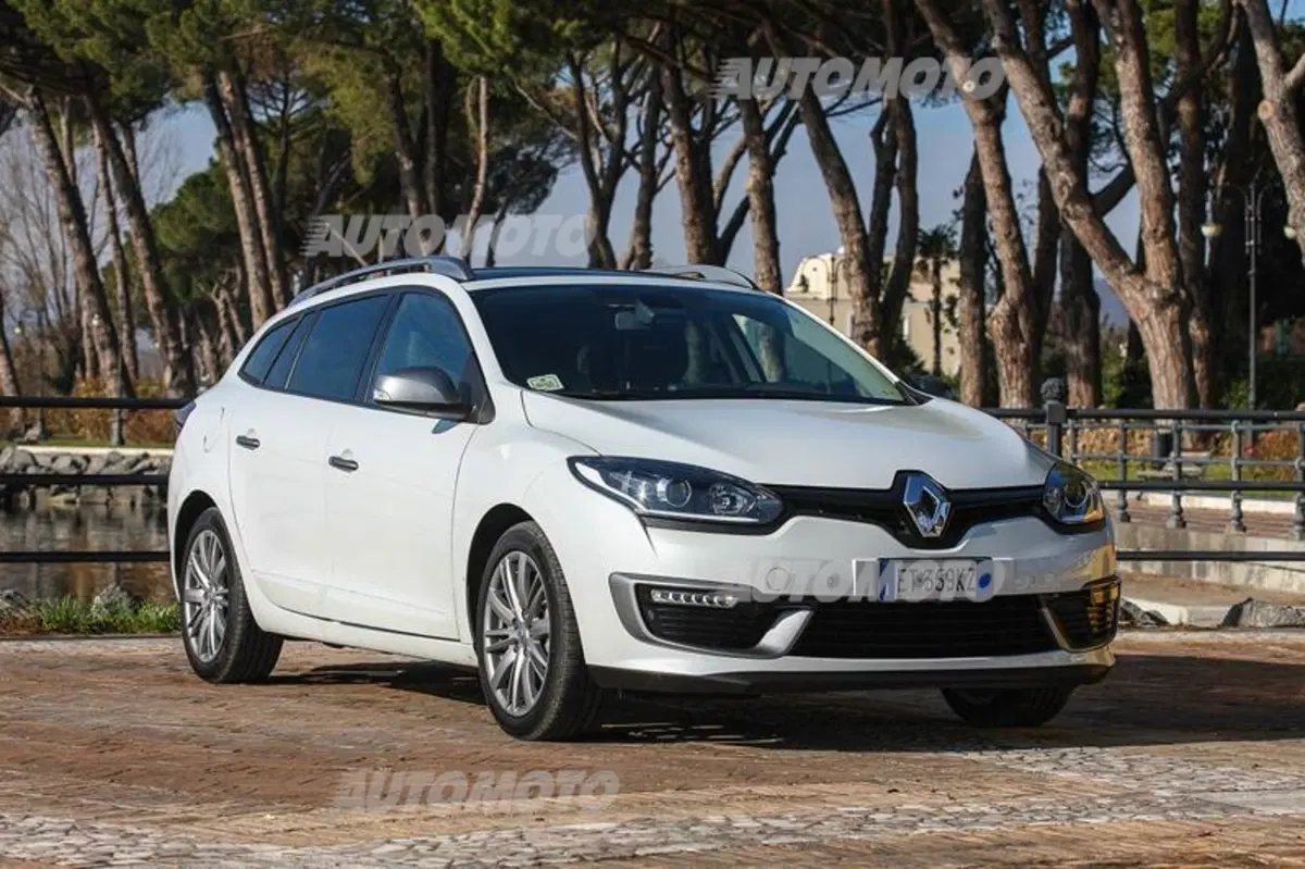 Renault Mégane 1.2 TCe 130 CV (30)