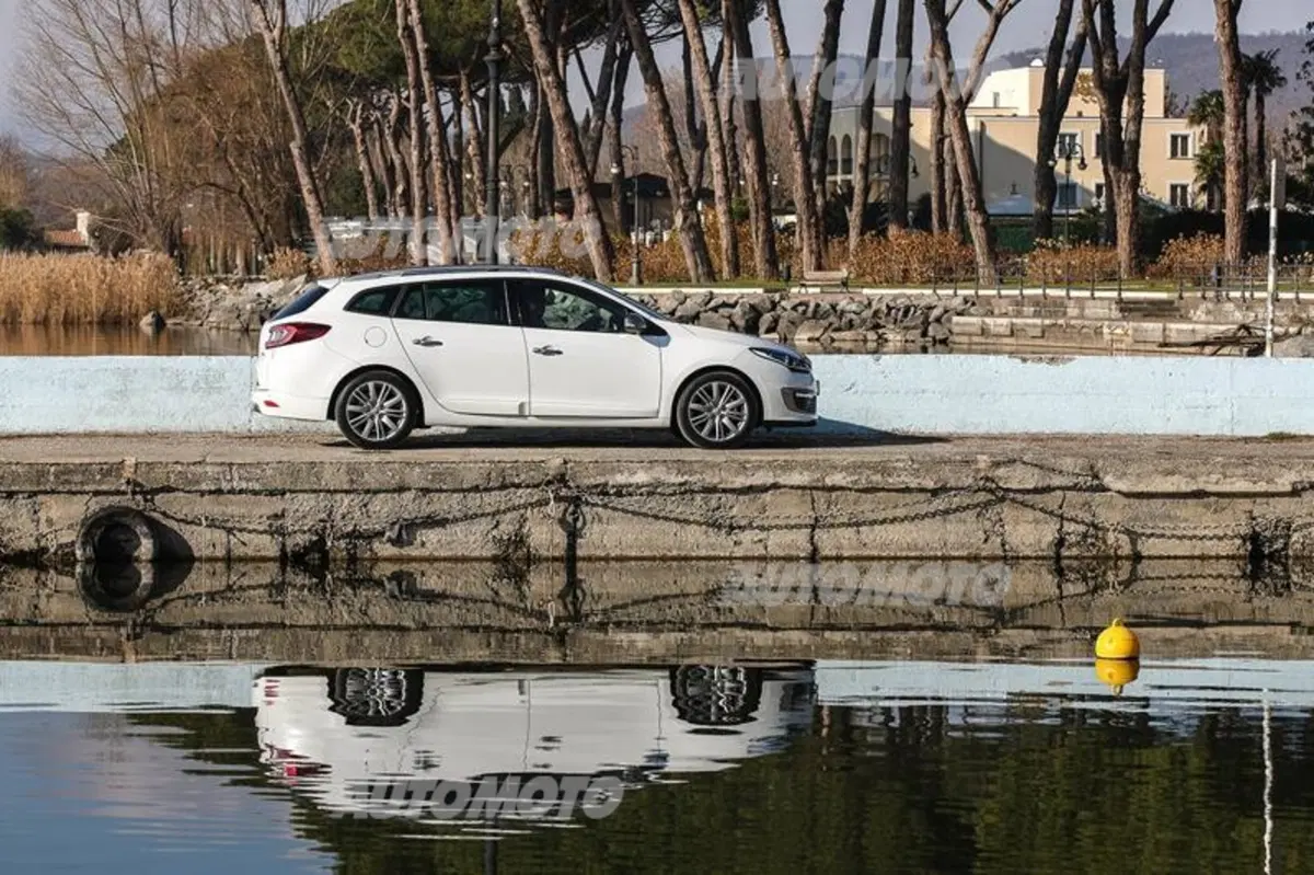Renault Mégane 1.2 TCe 130 CV (33)