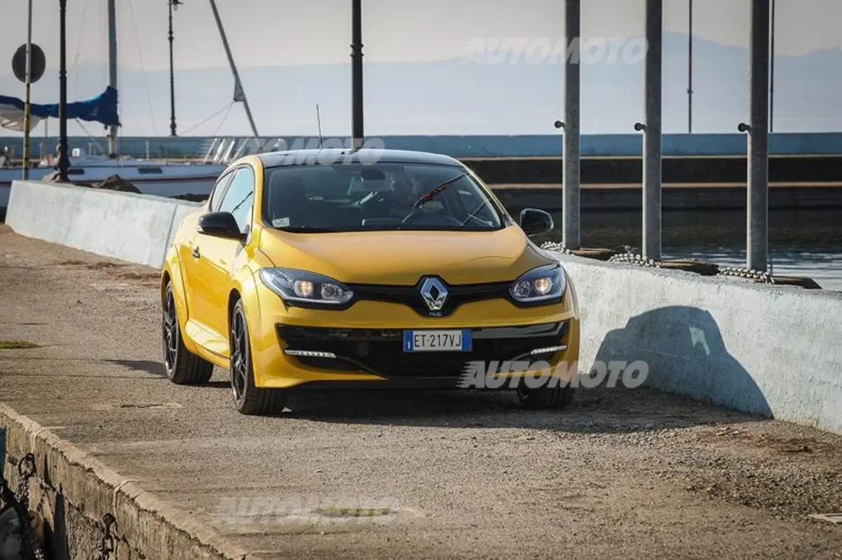 Renault Mégane 1.2 TCe 130 CV (42)
