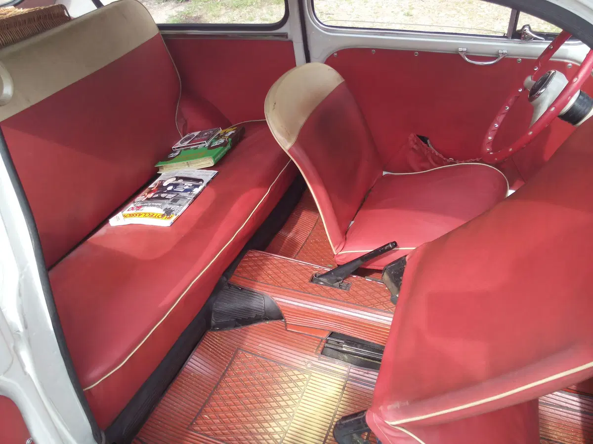 Epoca auto e personaggi. Ecco la mitica Fiat 600d (12)