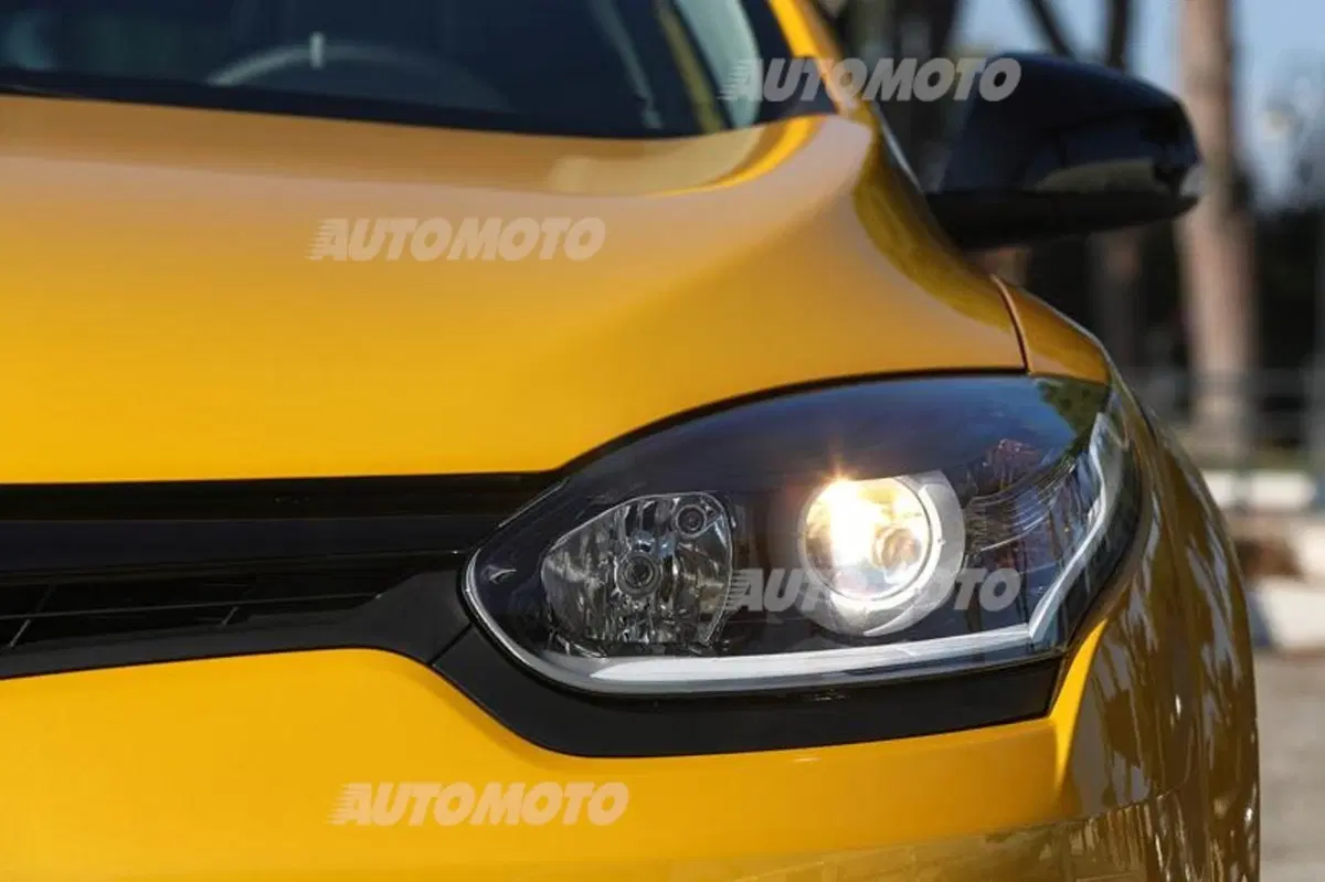 Renault Mégane 1.2 TCe 130 CV (59)