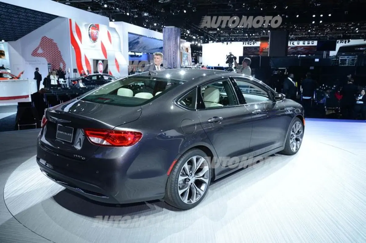 Chrysler al Salone di Detroit 2014 (8)