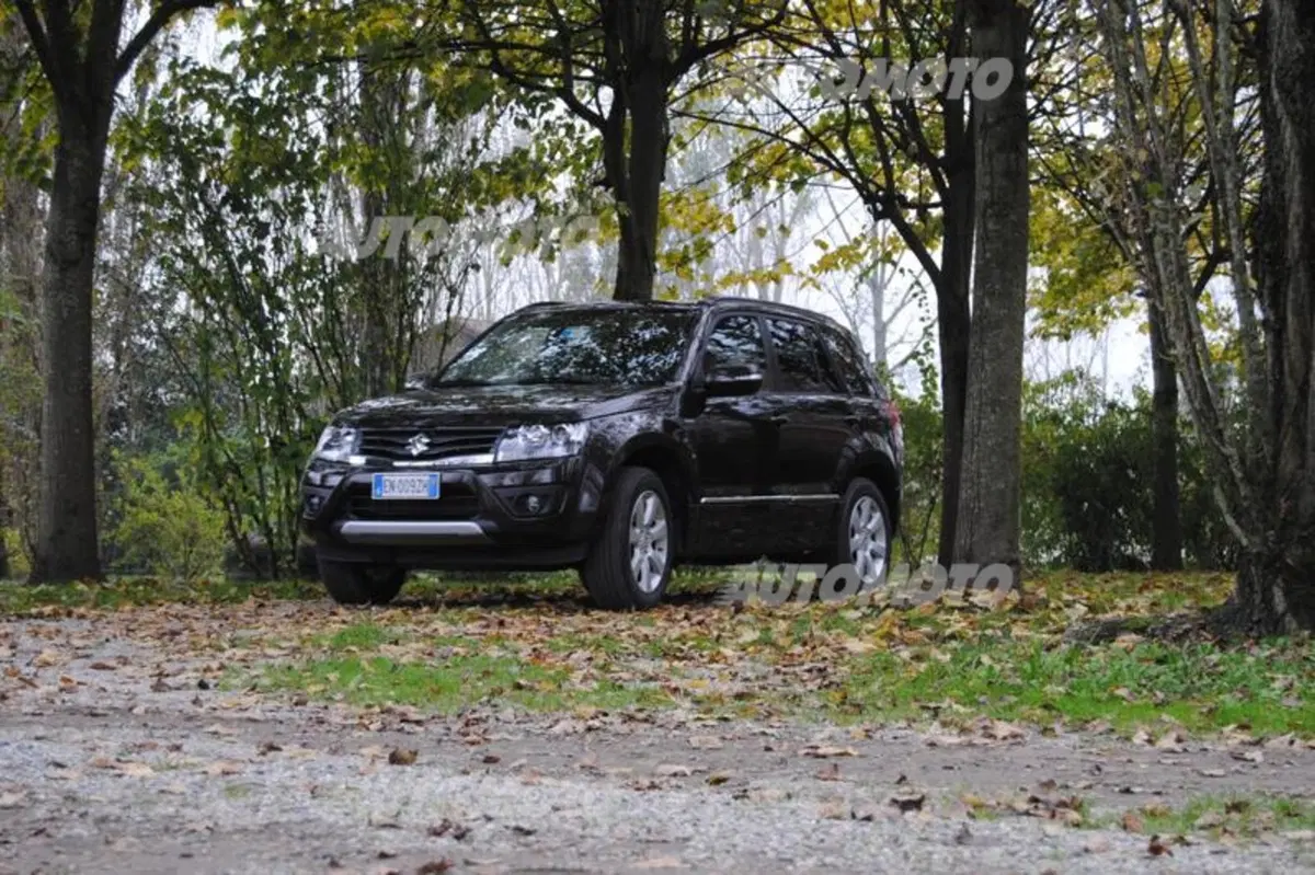 Suzuki Grand Vitara (4)