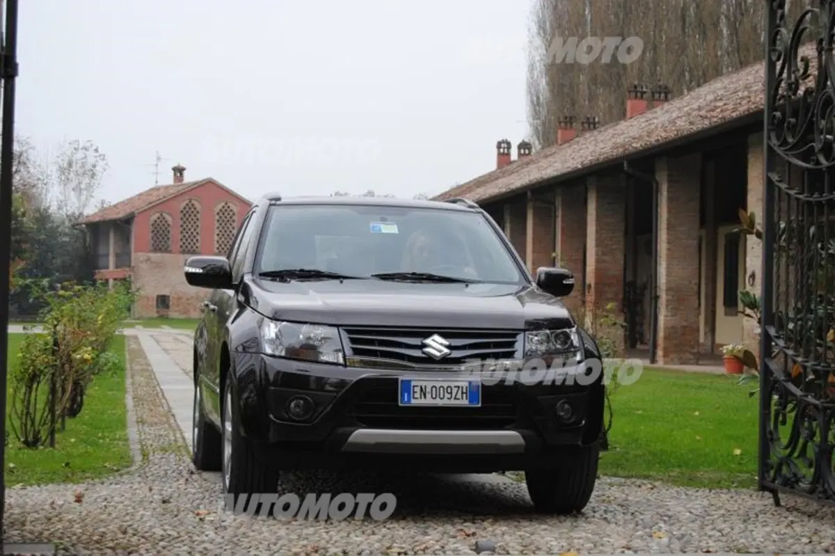 Suzuki Grand Vitara (6)