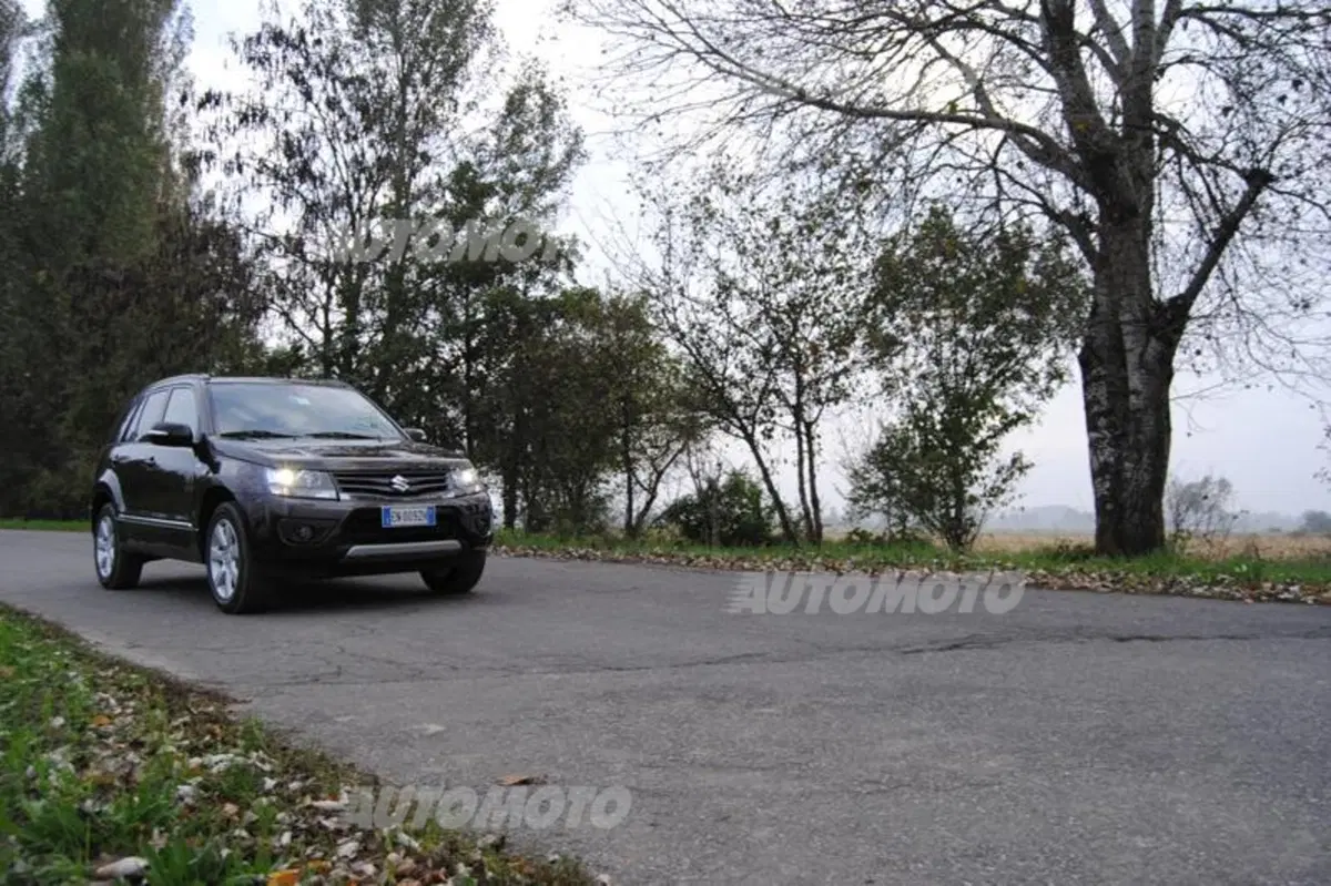 Suzuki Grand Vitara (16)