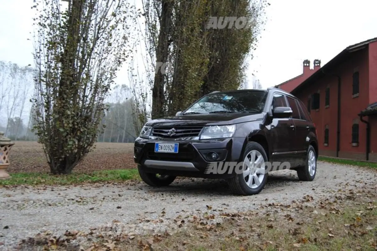 Suzuki Grand Vitara (19)
