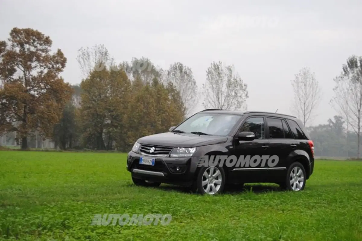 Suzuki Grand Vitara (20)