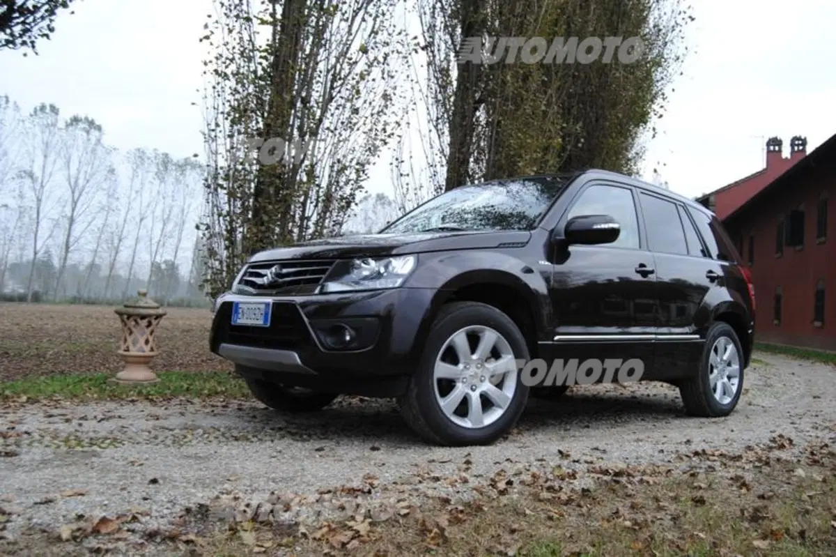 Suzuki Grand Vitara (22)