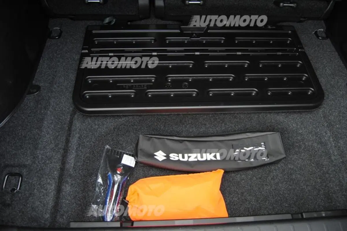 Suzuki Grand Vitara (45)