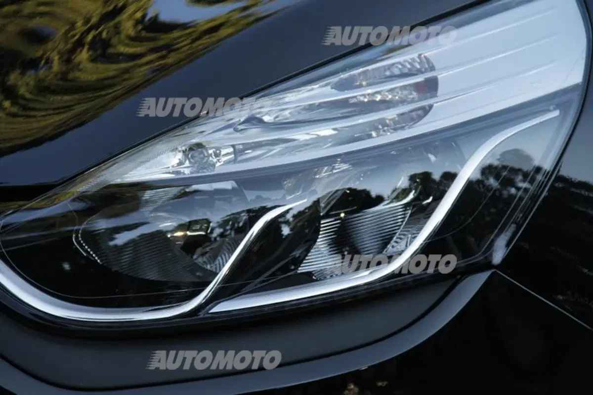 Renault Clio Sporter (30)