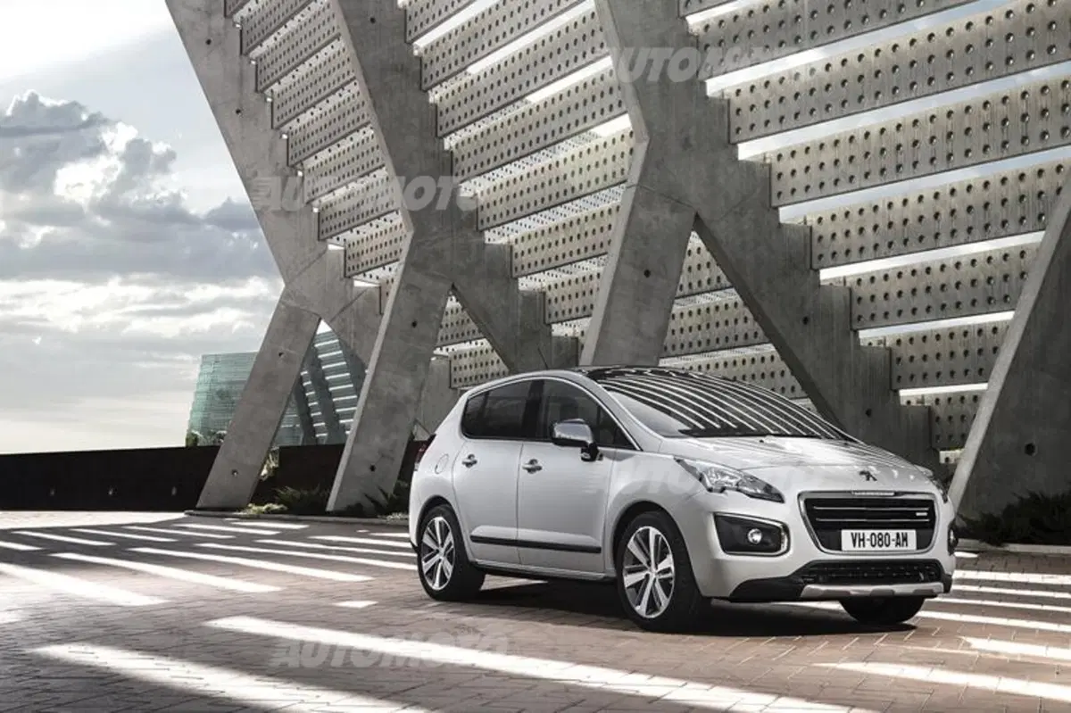 Peugeot 3008 e 5008 restyling: entrano in concessionaria (3)