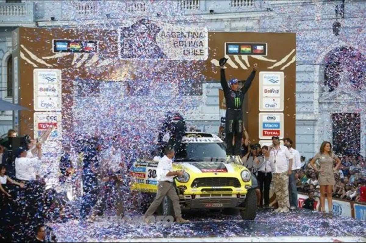 Dakar 2014, Nani Roma: «Con la moto o con l’auto, vincere è sempre bellissimo!» (8)