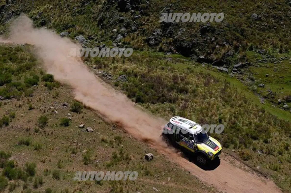 Dakar 2014, Nani Roma: «Con la moto o con l’auto, vincere è sempre bellissimo!» (16)