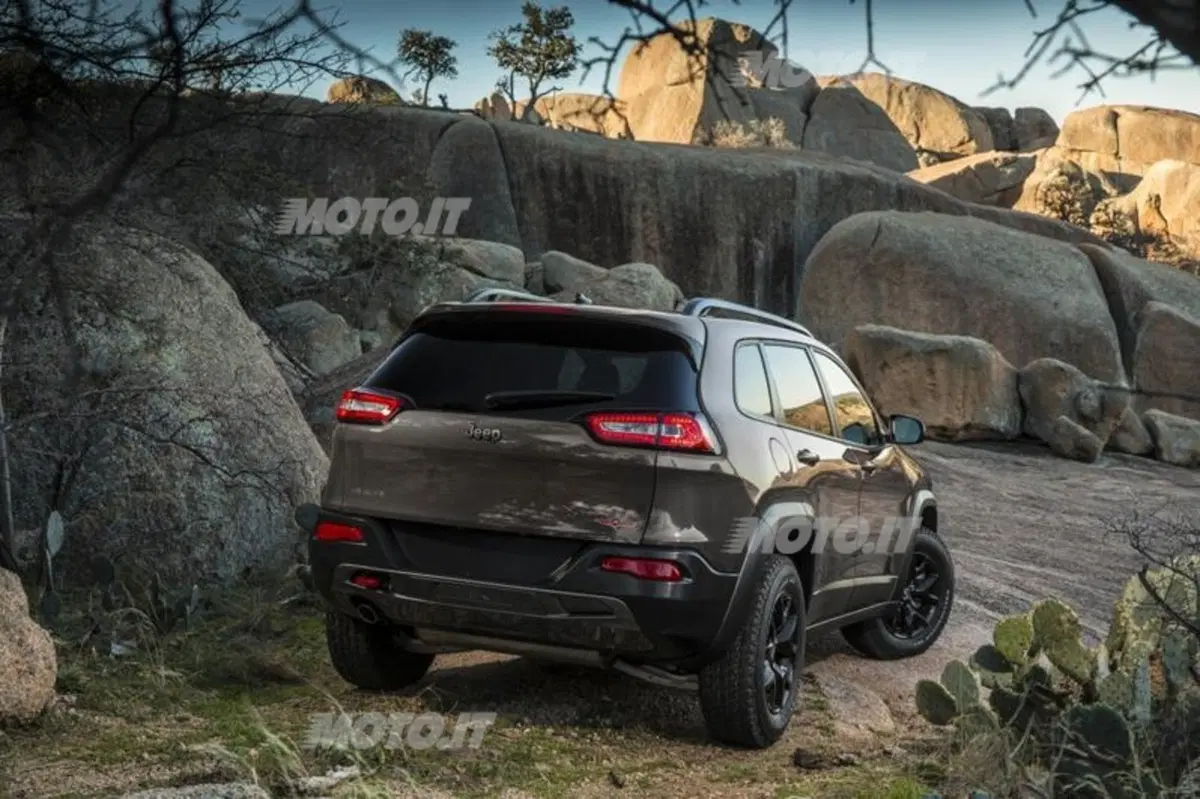 Nuova Jeep Cherokee: ultime fasi di collaudo in Italia prima del lancio europeo (30)