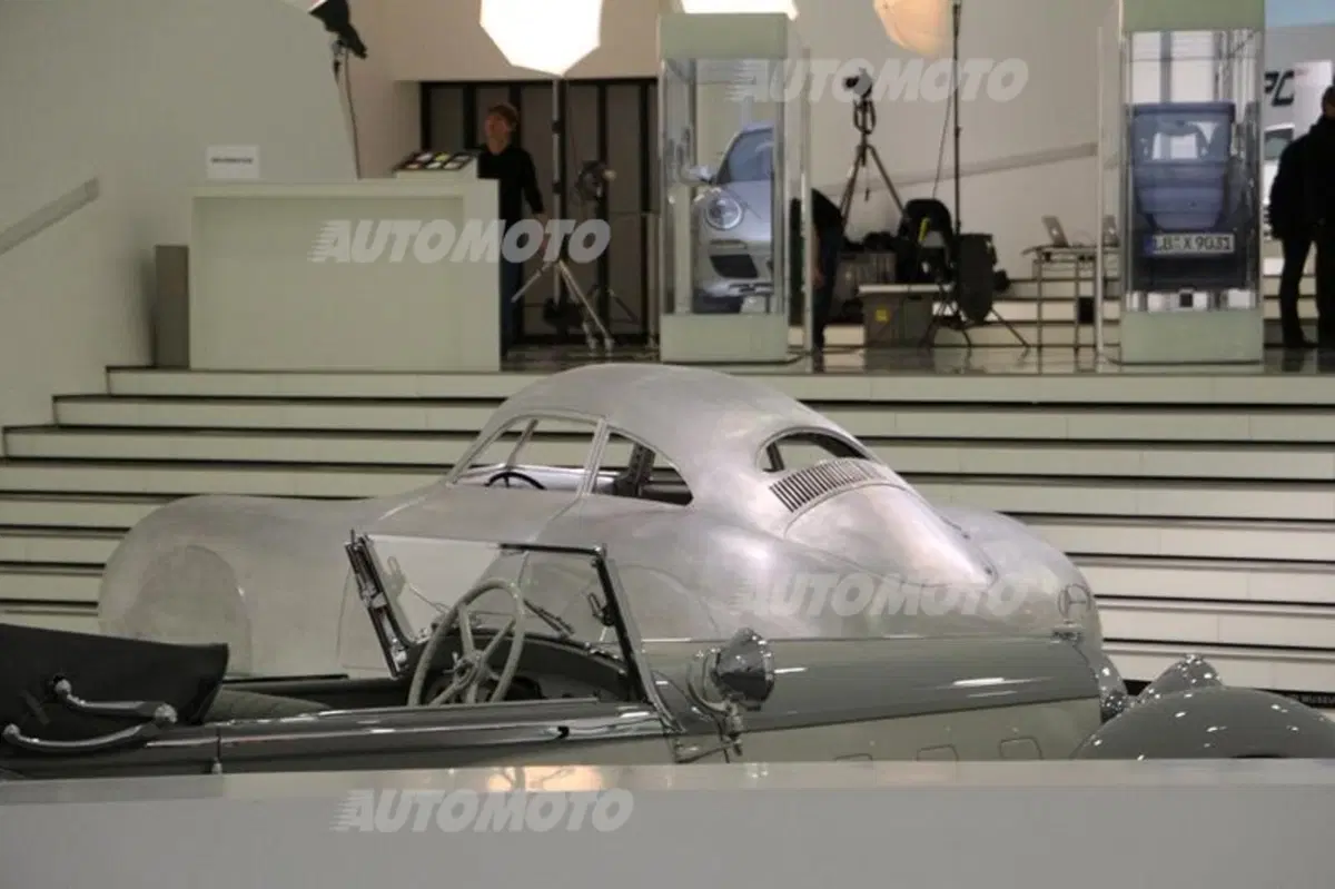 Porsche-Museum: un viaggio nel cuore della Casa di Zuffenhasuen (3)